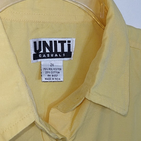 UNITi Casuals Sleeveless Button Collared Shirt - Picture 9 of 12